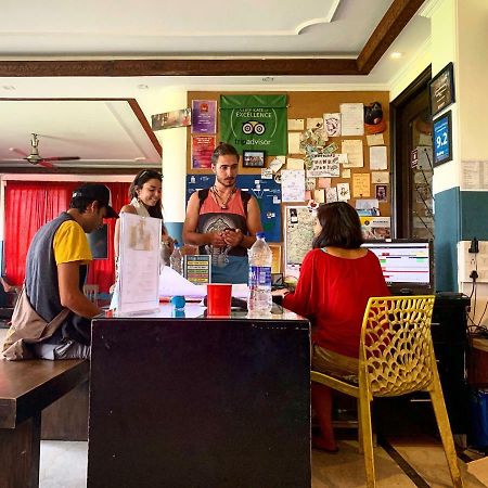 Madpackers Delhi Hostel New Delhi Ngoại thất bức ảnh