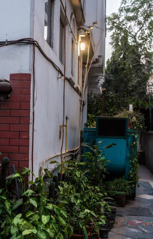 Madpackers Delhi Hostel New Delhi Ngoại thất bức ảnh
