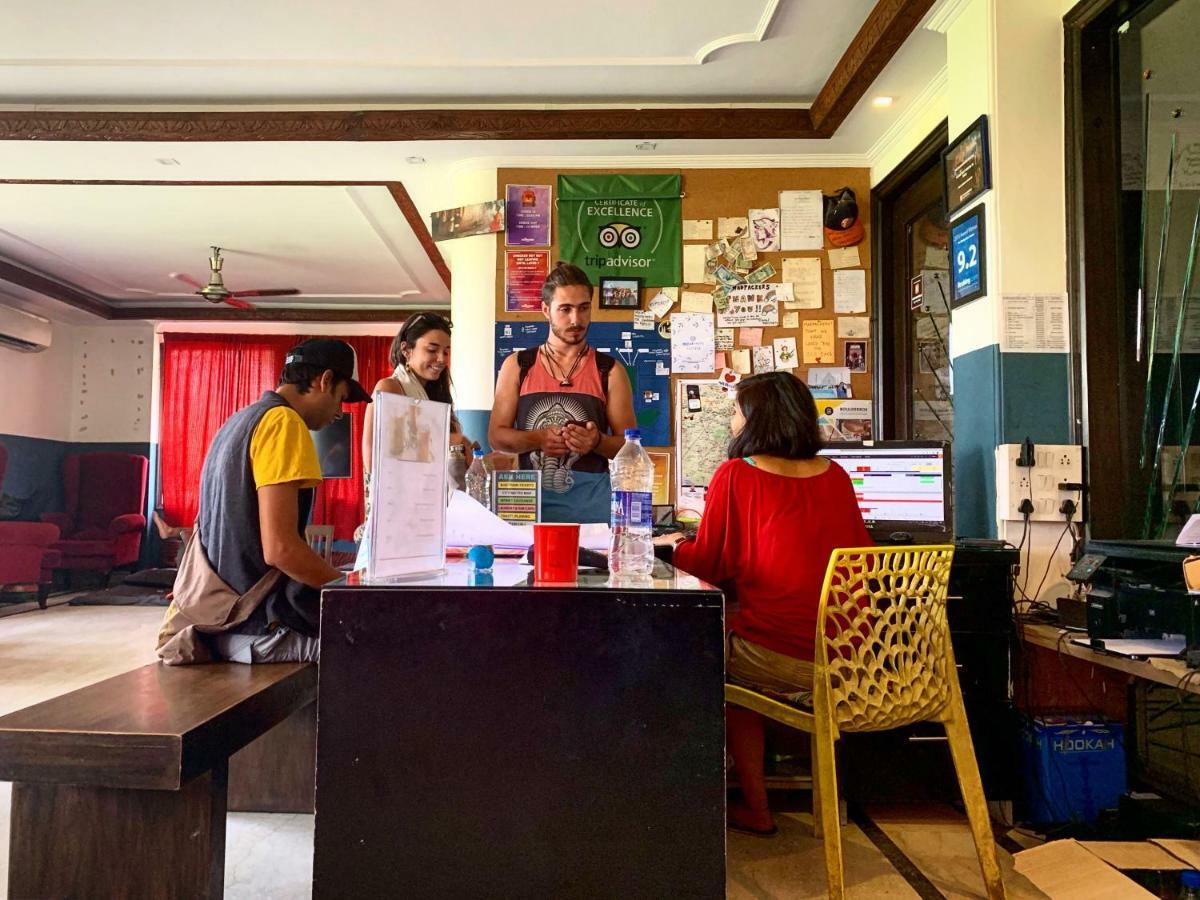 Madpackers Delhi Hostel New Delhi Ngoại thất bức ảnh